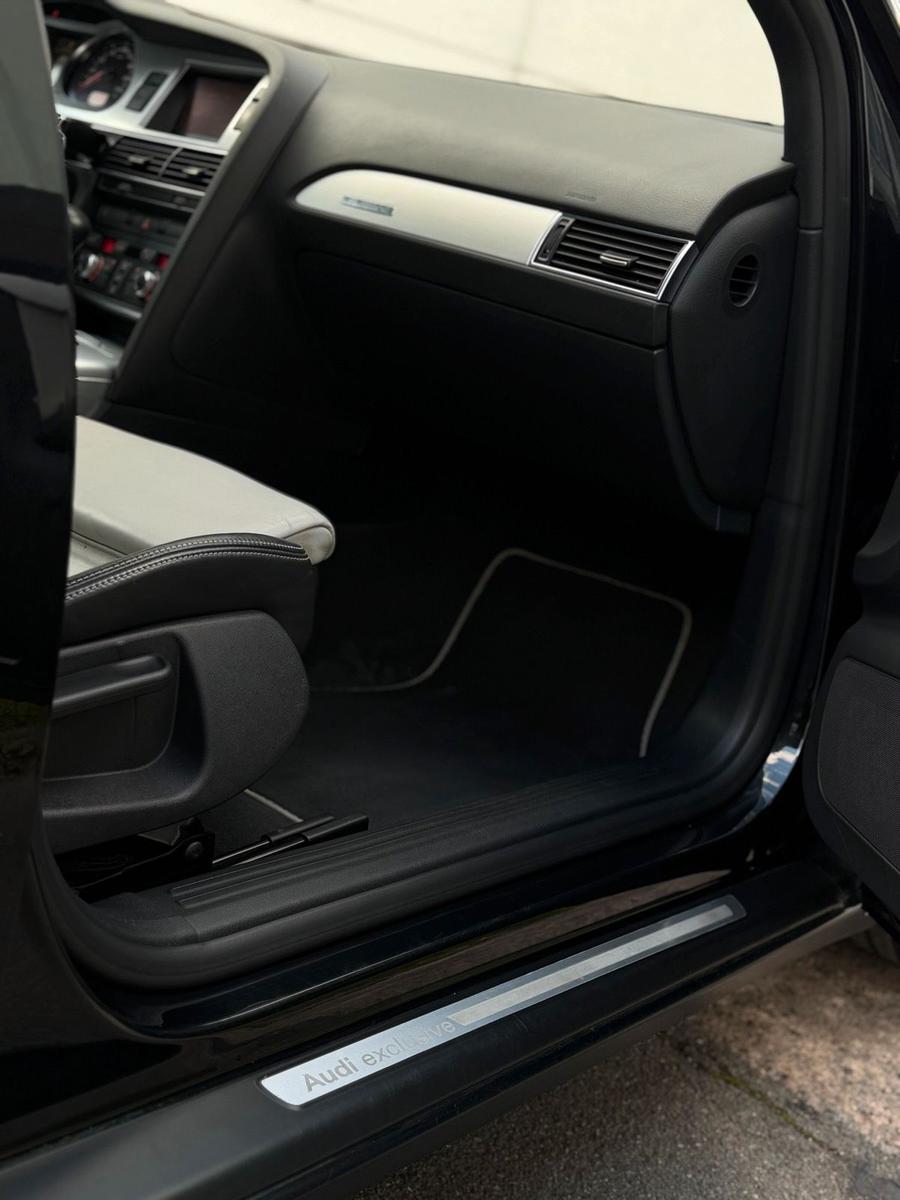 Audi Quattro 2010 — photo 15