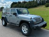 Jeep Wrangler Unlimited Sport 2.8 CRD Sport - Jeep Wrangler aus 2013: Unlimited
