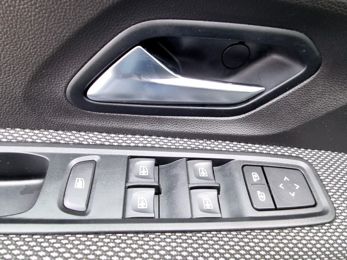 Fahrzeugabbildung Dacia Sandero Comfort TCe 90