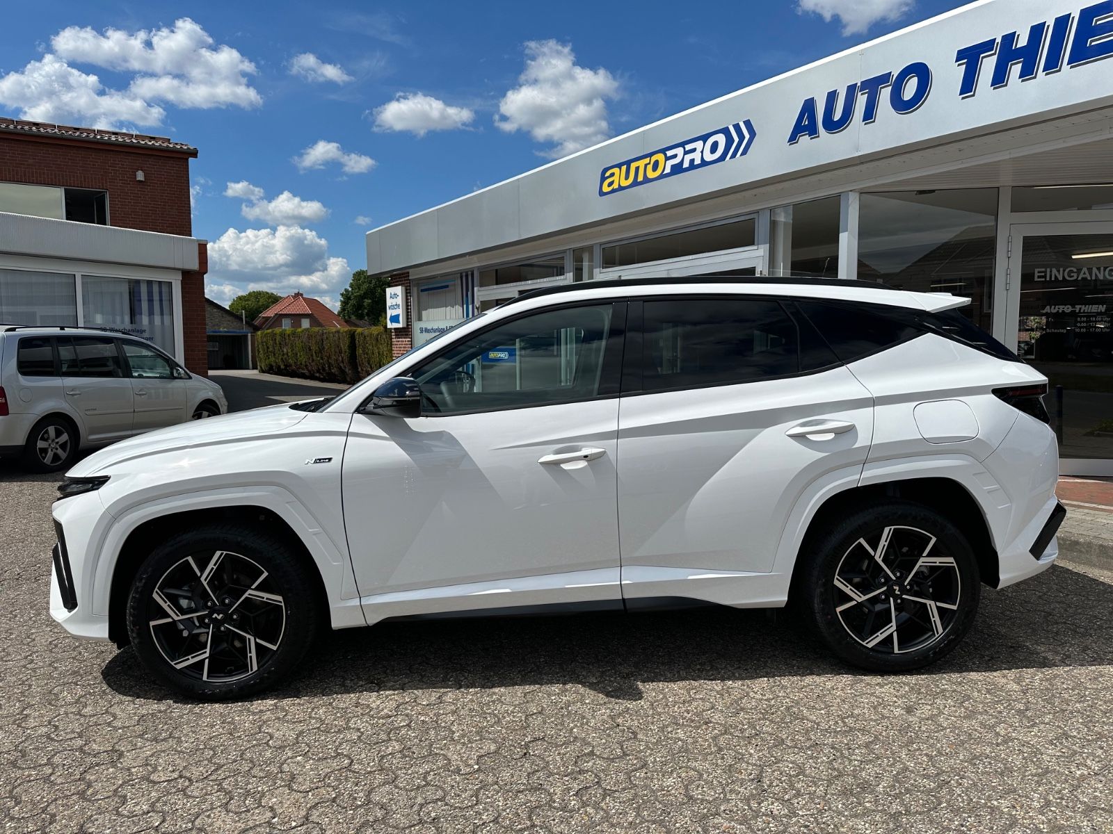 Fahrzeugabbildung Hyundai Tucson N-Line 1.6 T-GDi DCT Navi/ACC/LED/Shzg.