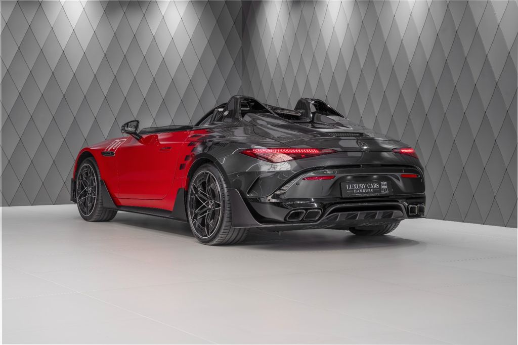 AMG PURESPEED RED/BLACK 2026 - Bild 5