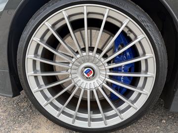 2022 Alpina B3 — фото 10
