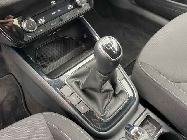 Skoda Fabia IV 1.0 TSI PDC SHZ CAM SMARTLINK ALU