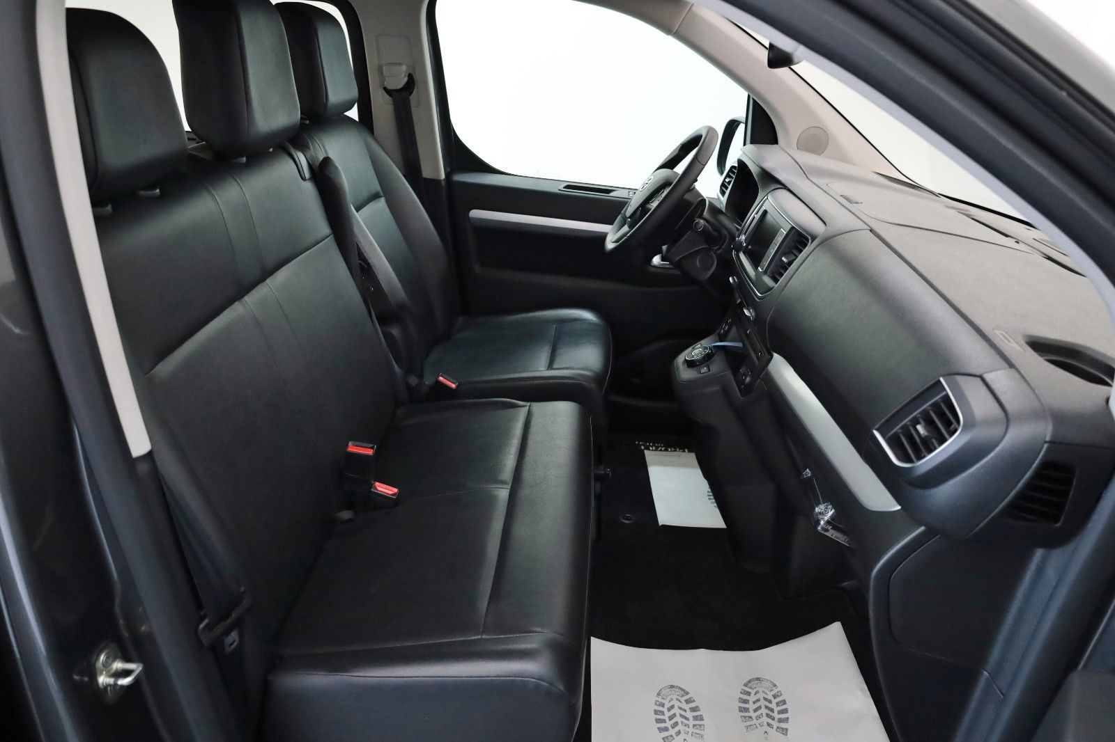 Fahrzeugabbildung Toyota Proace Verso Shuttle L2 Comfort 9 Si.,Leder,Navi