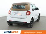 Smart fortwo 0.9 Turbo Prime Aut.*NAVI*SHZ*CABRIO* - Smart ForTwo: Weiß