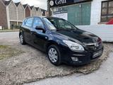 Hyundai i30 1.6 Comfort / Klima / TÜV NEU / El. Fenster - gebrauchte Hyundai i30 aus dem Jahr 2008