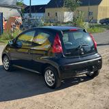 Peugeot 107 Urban Move - Peugeot 107 Urban-Move