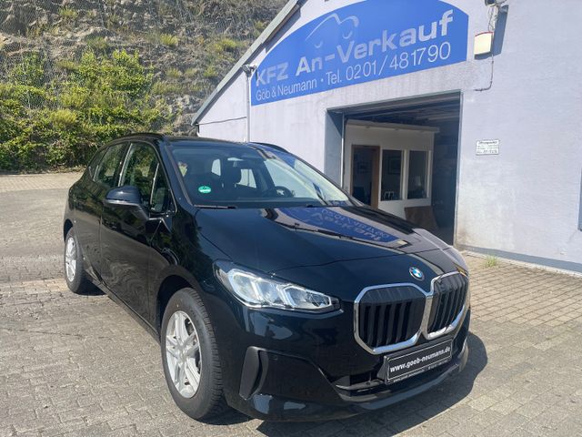 BMW 216i Active Tourer Autom Navi LED DAB Kamera