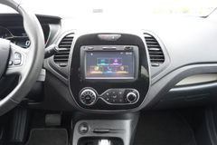 Fahrzeugabbildung Renault Captur Limited Autm. Navi Tempomat Klima PDC