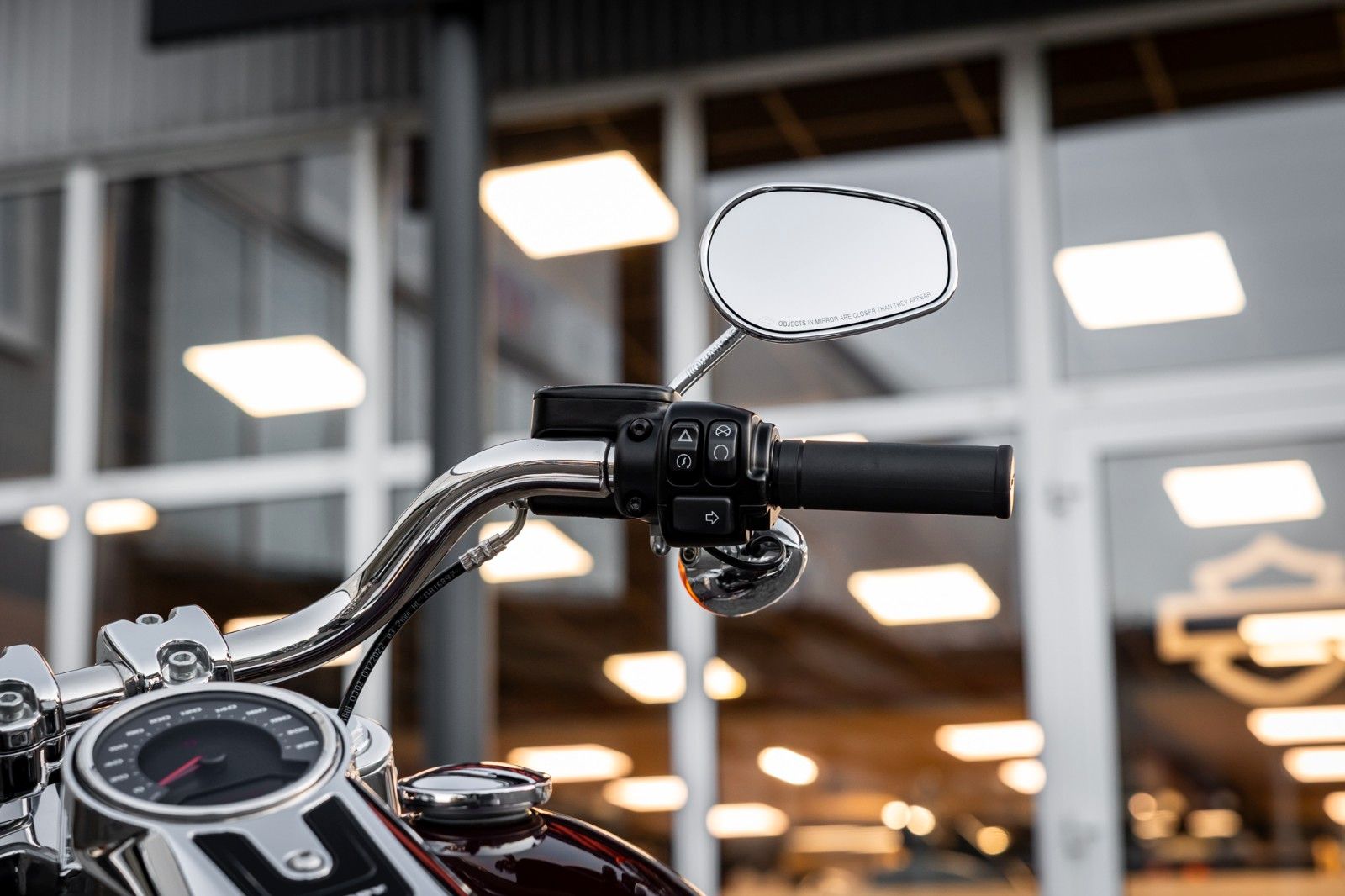 Fahrzeugabbildung Harley-Davidson FLFBS FAT BOY 114 -SOFTAIL-Midnight Crimson