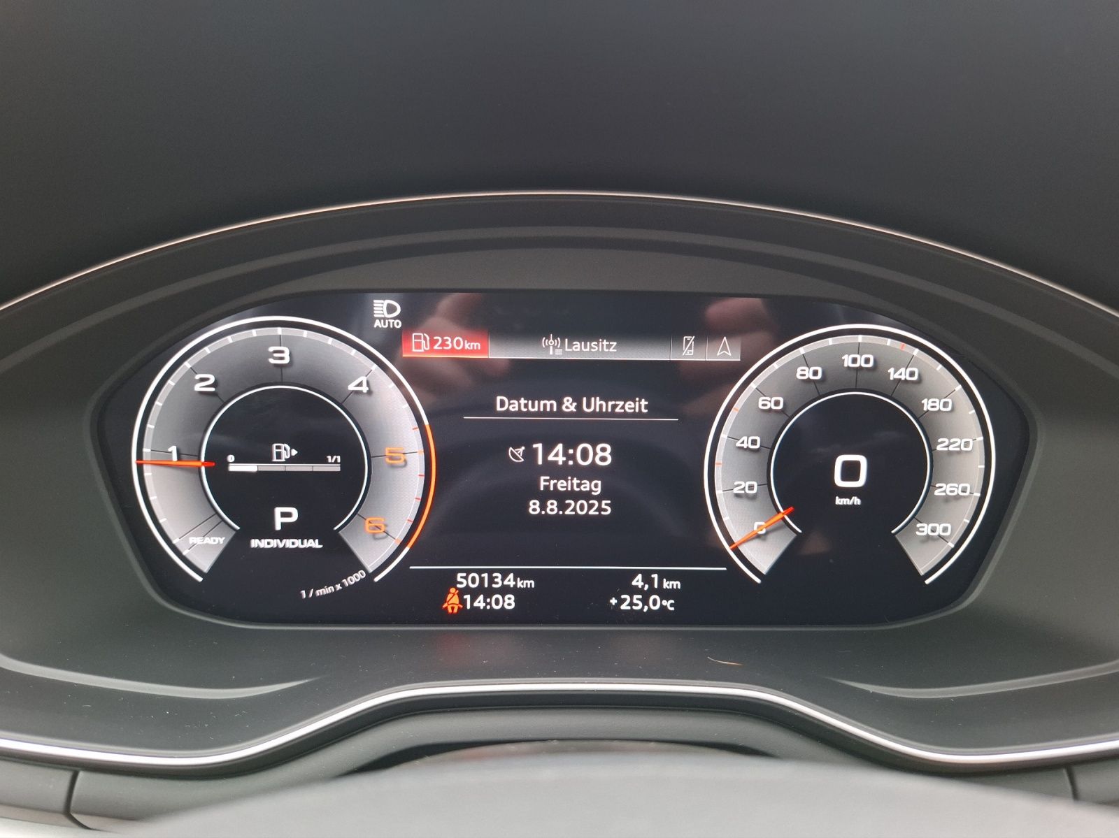 Fahrzeugabbildung Audi A4 Avant 40 TDI advanced quattro S-tronic STH Ma