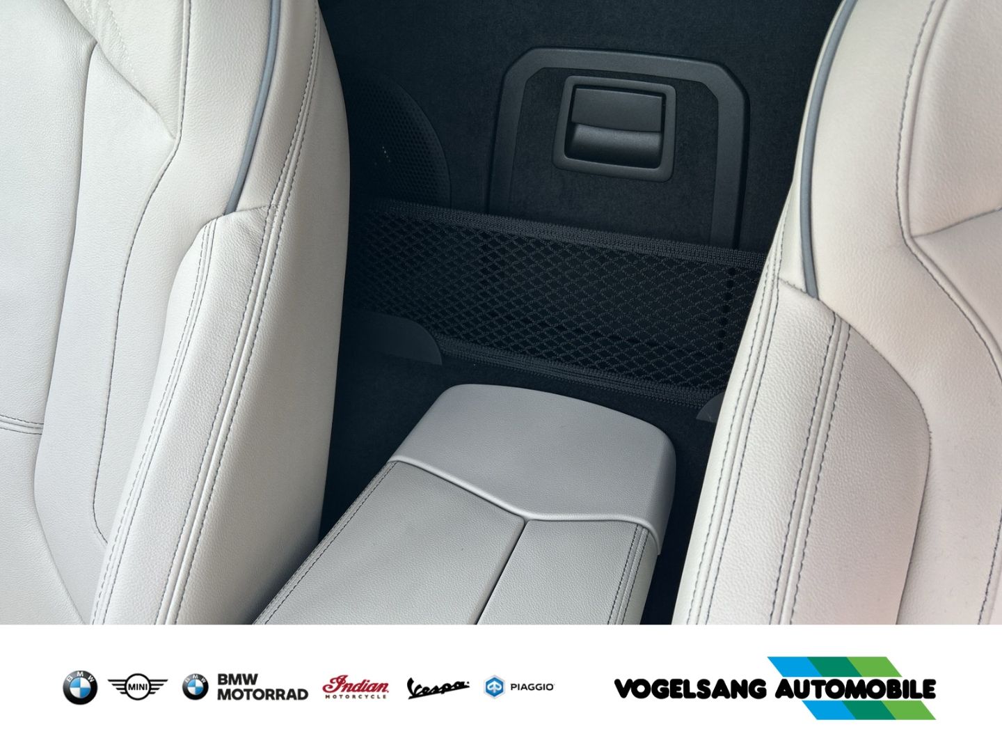 Fahrzeugabbildung BMW Z4 M40 i Schalter Pure Impulse Lenkradheizung Na