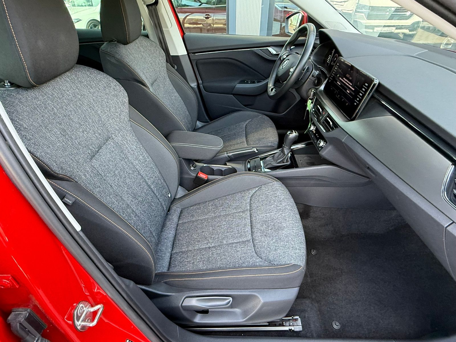 Fahrzeugabbildung SKODA Scala Clever Navi, DSG, Alu, Sitzheizung