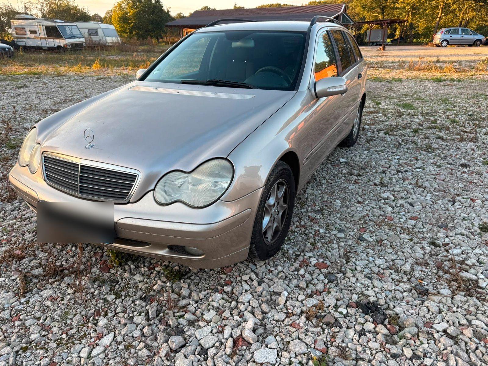 Mercedes-Benz C 180