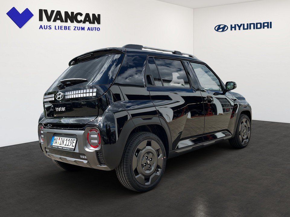 Fahrzeugabbildung Hyundai INSTER 49kWh CROSS Effizienz