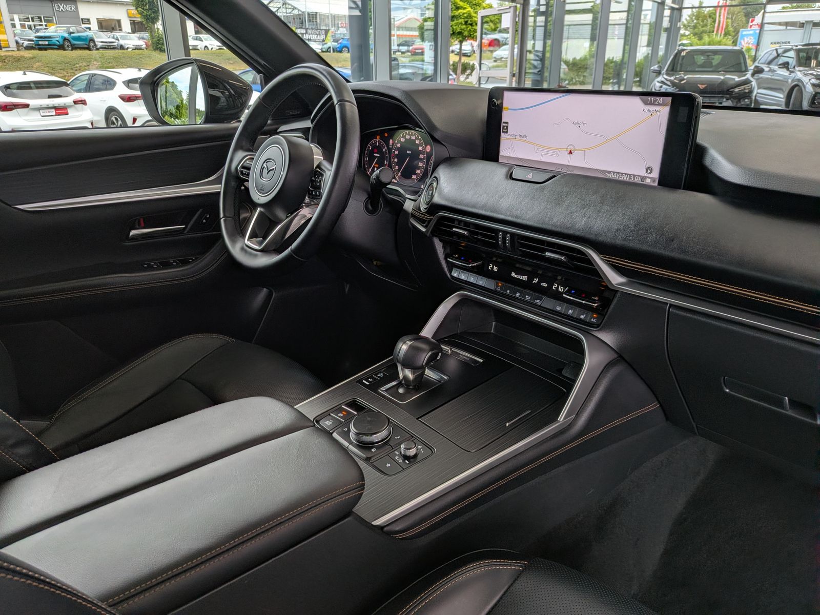 Fahrzeugabbildung Mazda CX-60 e-SKYACTIV-D254 HOMURA+ AWD Pano HUD Bose