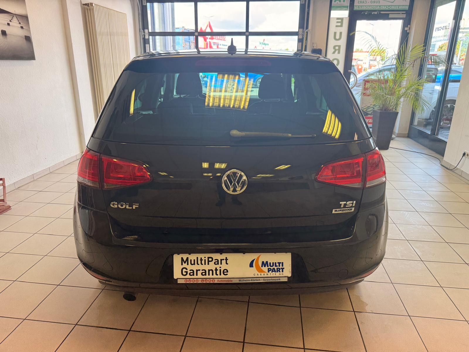 Fahrzeugabbildung Volkswagen Golf VII Lim. Lounge BMT / KLIMA / NAVI /