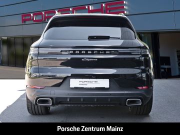 Porsche Cayenne - 9
