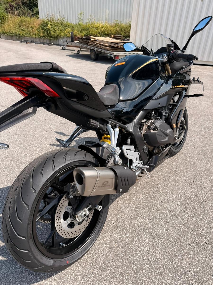 QJ Motor SRK 800 RR ABS NEU vom Händler !!!