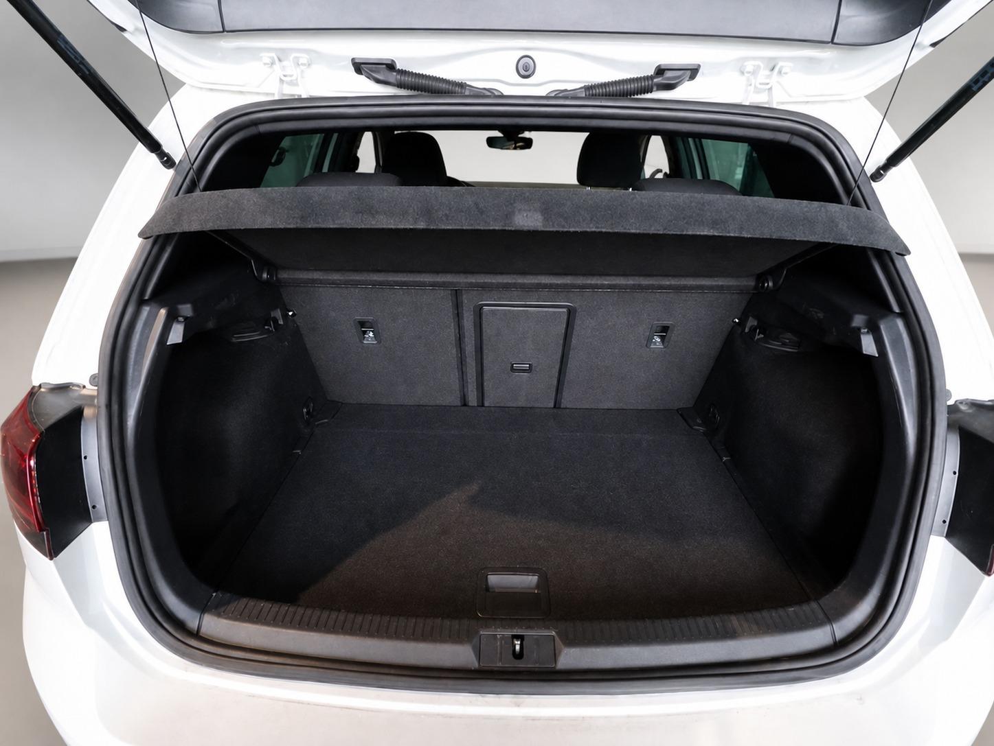 Volkswagen Golf VII 2.0 TSI DSG TCR Navi+ACC+DCC+RearView++, миниатюра 12