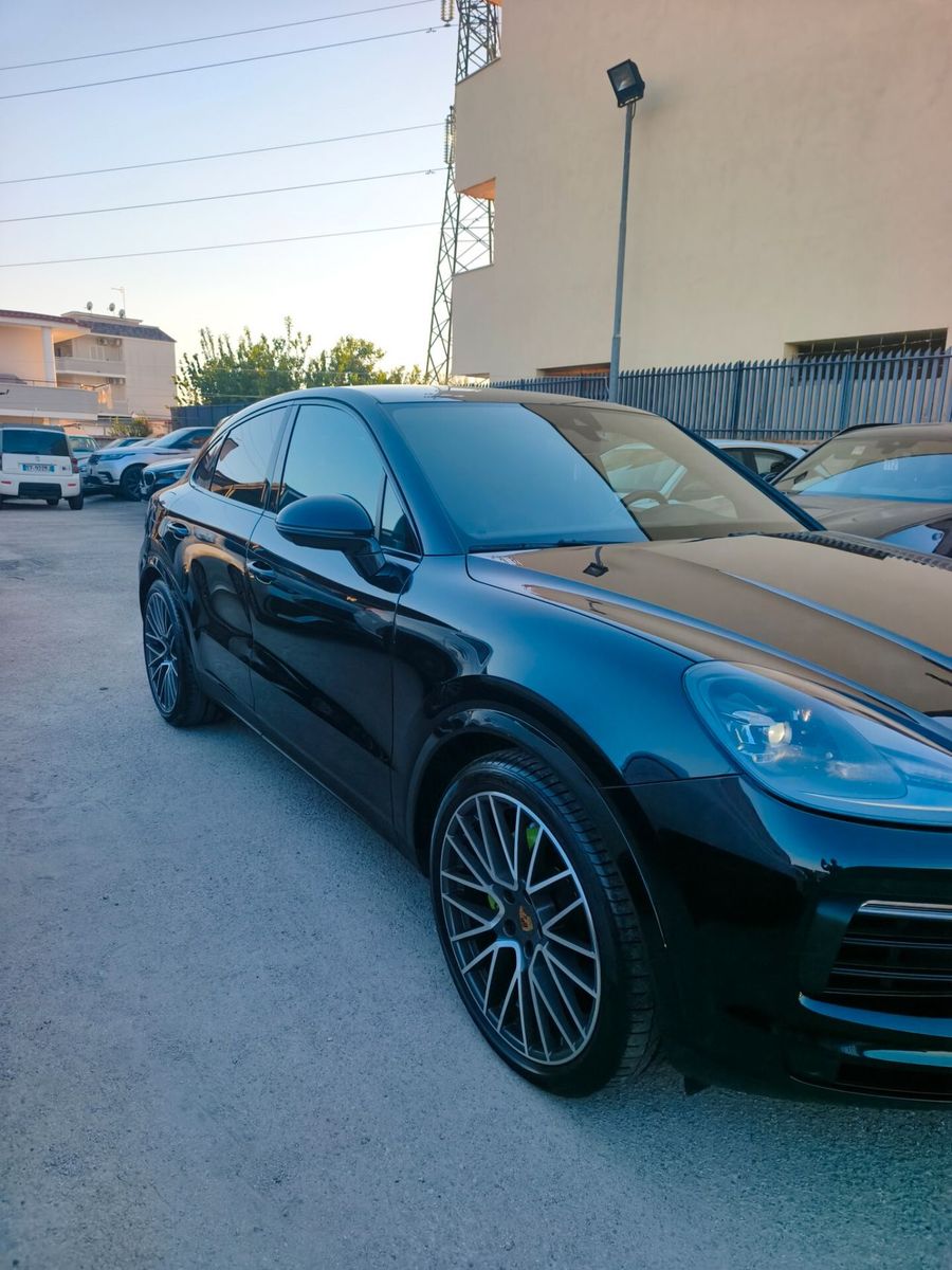 Porsche Cayenne Coupé 3.0 V6 platinum edition imagem 2