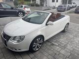Volkswagen Eos 2.0 TSI Standard - Volkswagen Eos: Standard
