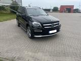Mercedes-Benz GL 63 AMG 4MATIC  - Mercedes-Benz GL-Klasse: Geländewagen
