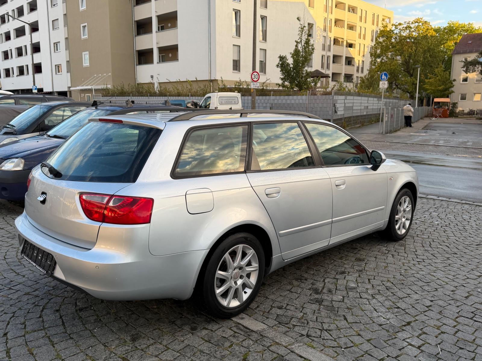 Seat Exeo 2010 — photo 12