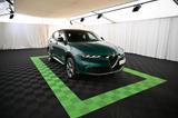 Alfa Romeo Tonale 1.3 PHEV 280 Q4 Ti LED/PANO/BREMBO/20 - Alfa Romeo Jahreswagen