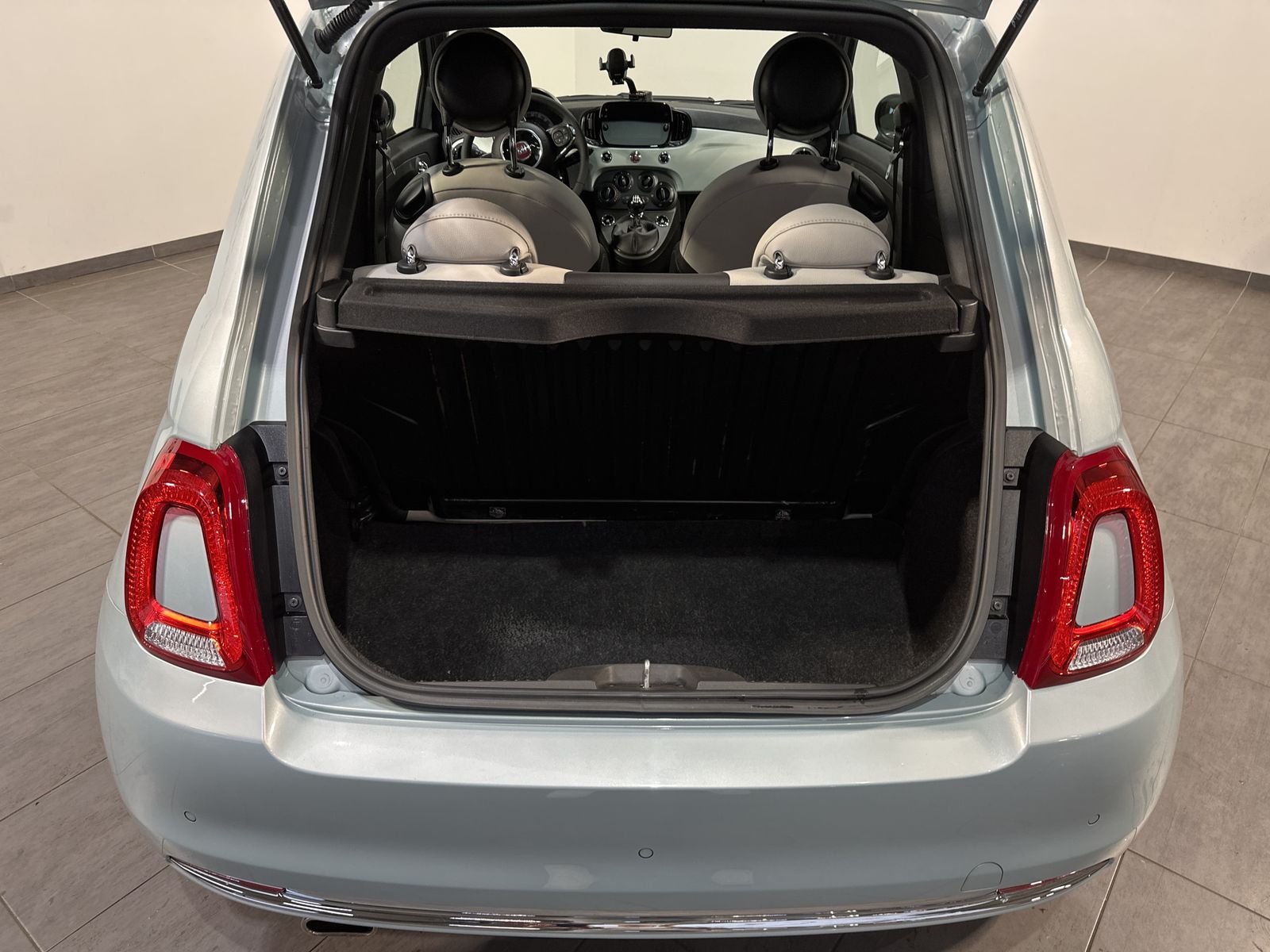 Fahrzeugabbildung Fiat 500 1.0 GSE Dolcevita PANORAMA+KOMFORT-PAKET+PP