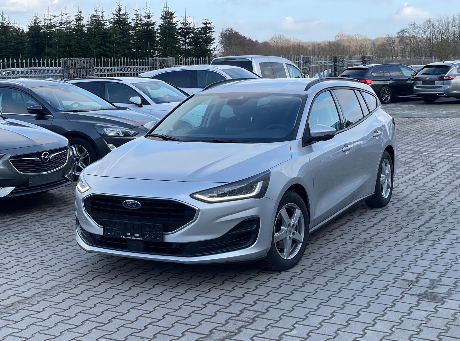 Ford Focus Turnier Cool & Connect SHZ+LRH+Kamera+++