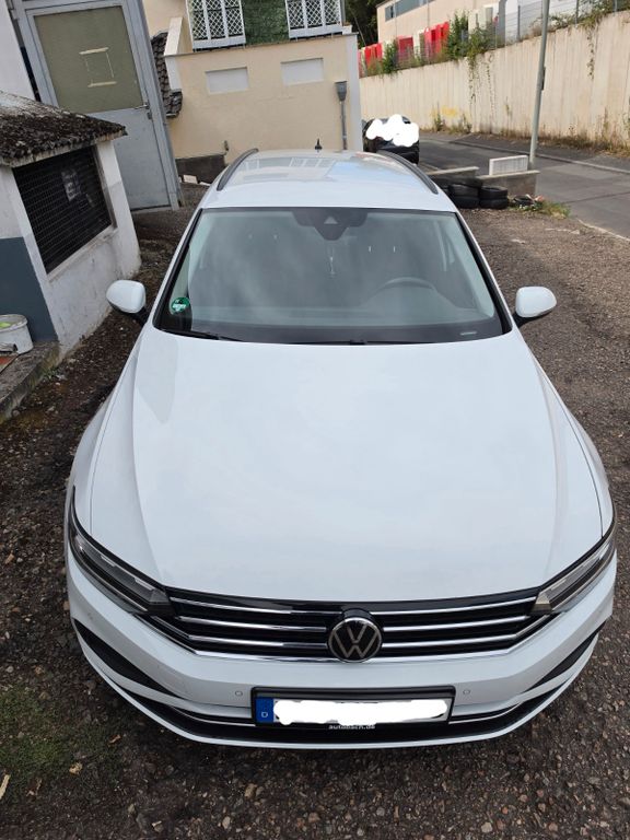 Image of Volkswagen Passat