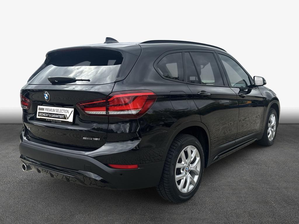 BMW X1 sDrive18i Aut. Sport Line HiFi* LED* PDC*