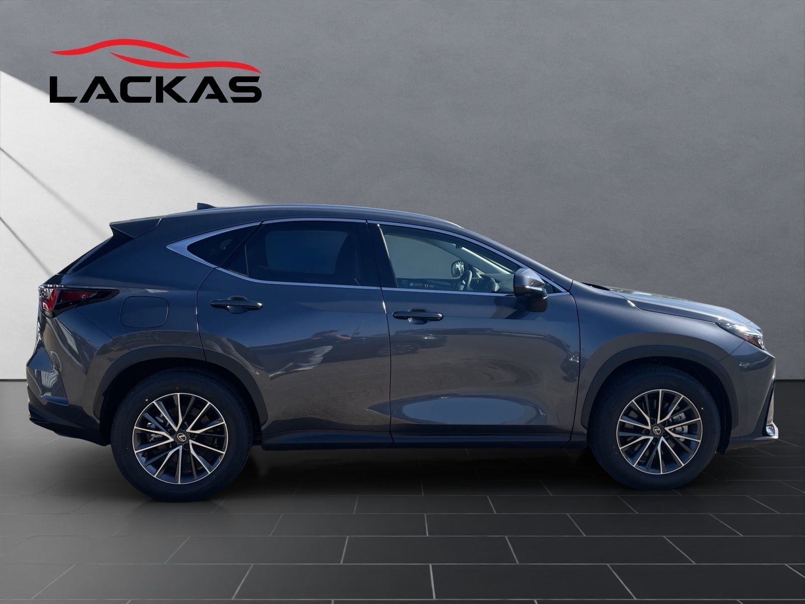 Lexus NX 450h - Bild 6