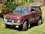 Lada Niva Taiga erste Hand AHK 1,9 Tonnen - Lada Taiga von privat