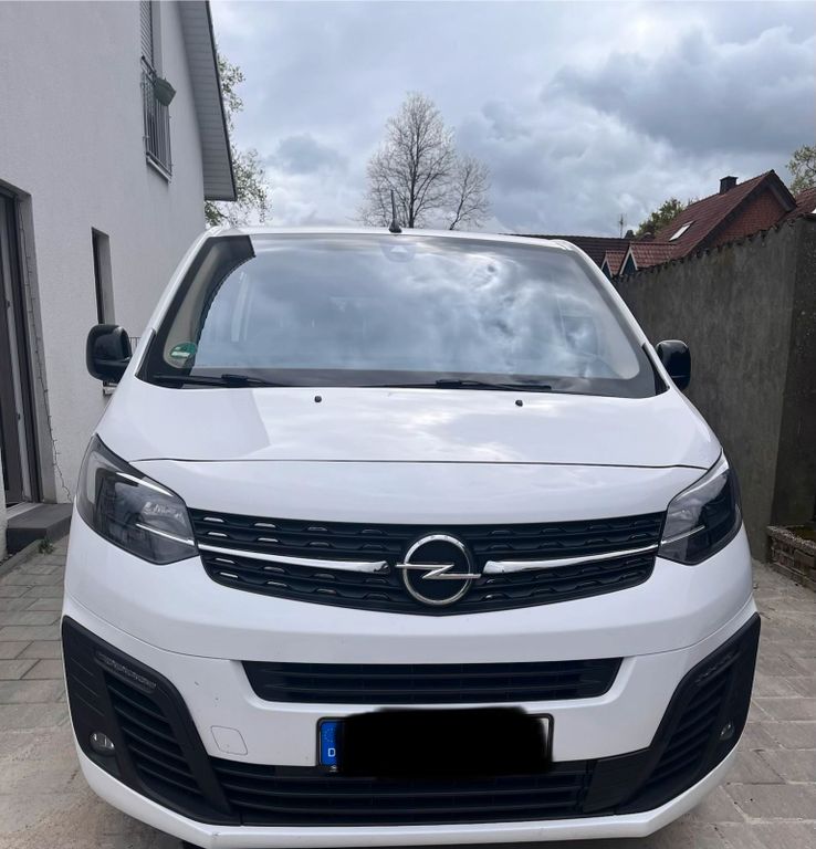 Image of Opel Zafira Life