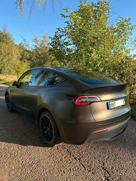 Image of Tesla Model Y