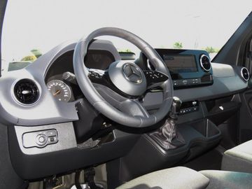 Mercedes Sprinter - 8
