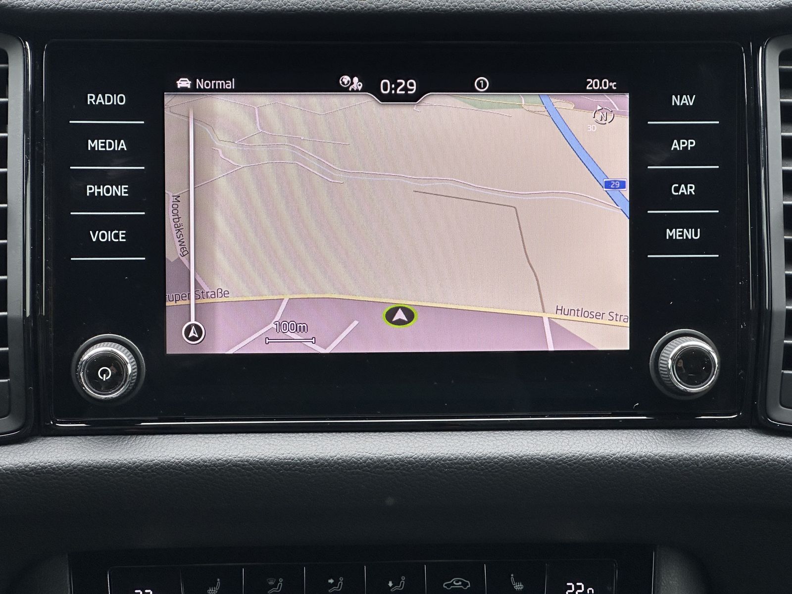 Fahrzeugabbildung SKODA Kodiaq Sportline 4x4 7-Sitzer NAV+LED+AHK+19ZOLL