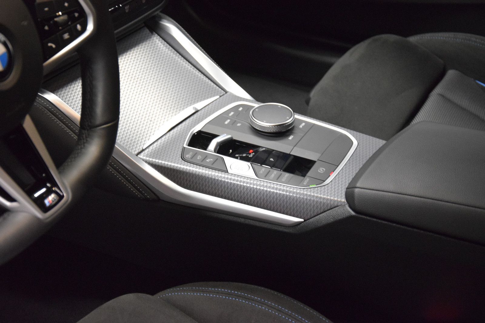 Fahrzeugabbildung BMW 420 d Gran Coupe xDrive M Sport ACC HuD 360°