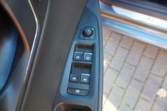 Fahrzeugabbildung Seat Leon ST FR Leder Carplay Navi Beats Panorama ACC