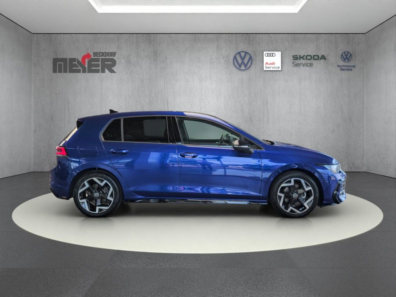 Golf R-Line Black Style 1.5 eTSI DSG Klima Navi
