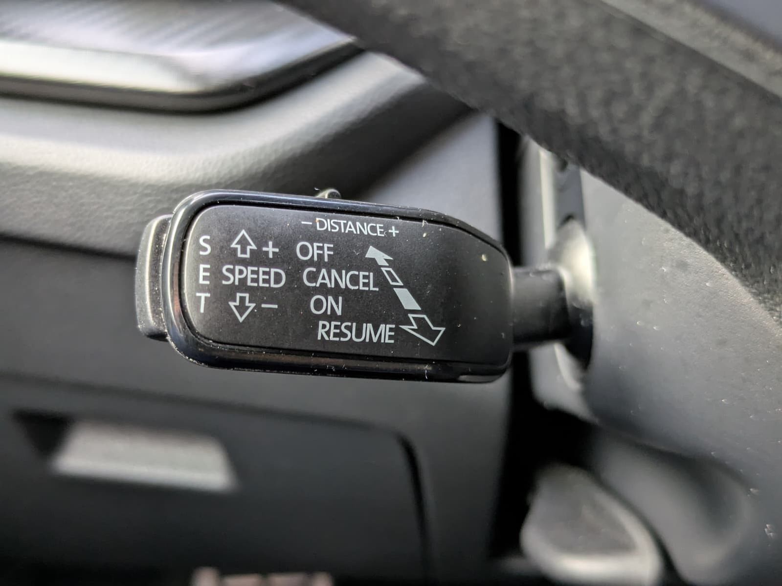 Fahrzeugabbildung SKODA Octavia 1.5 DSG Sportline PANO*MATRIX*AHK*5J.GAR