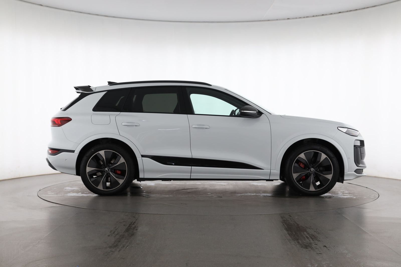 Audi SQ6 e-tron - Bild 7