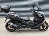 BMW C400 GT *TRIPLE BLACK* TOPCASE* BMW SH GEPFLEGT* - BMW ROLLER