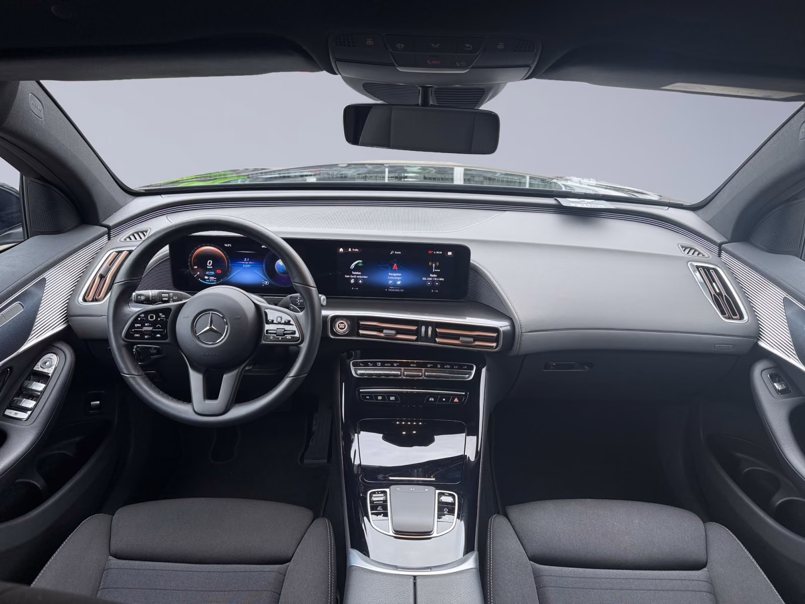 Mercedes-Benz EQC EQC 400 4Matic AHK