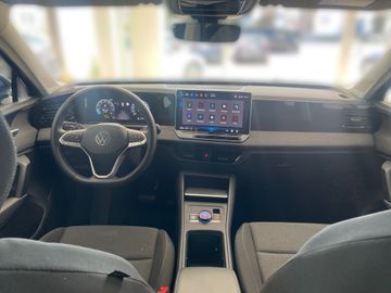 Volkswagen Tiguan - 12
