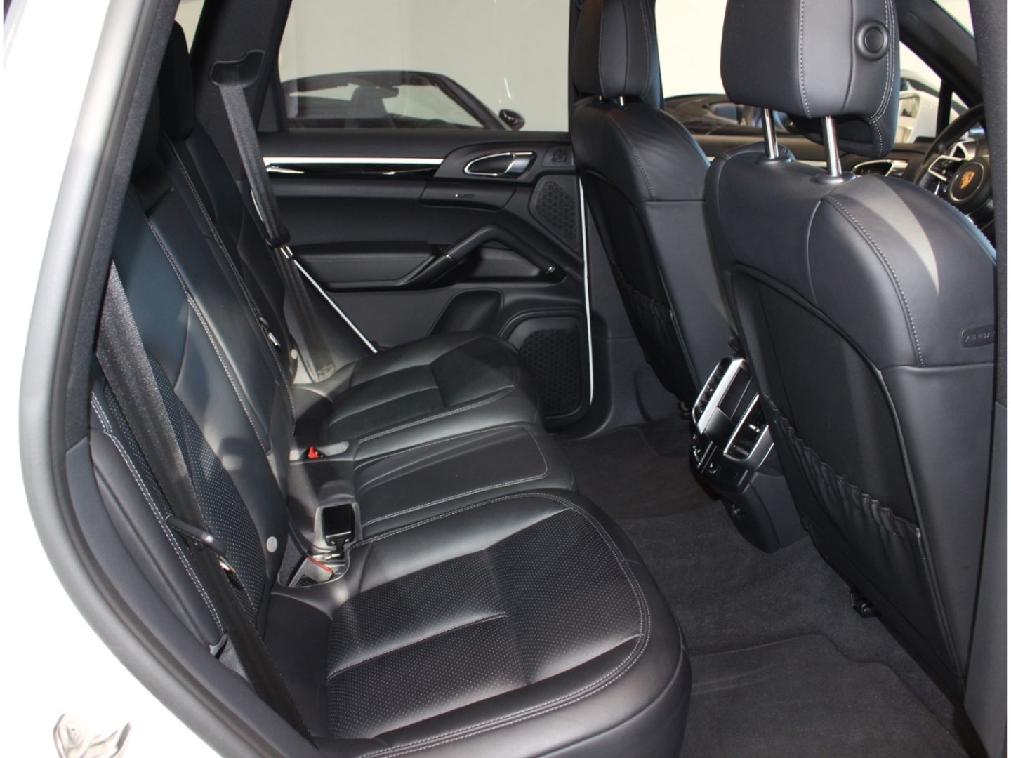 Fahrzeugabbildung Porsche Cayenne 3.0 Diesel *Pano*Standh.*Kamera