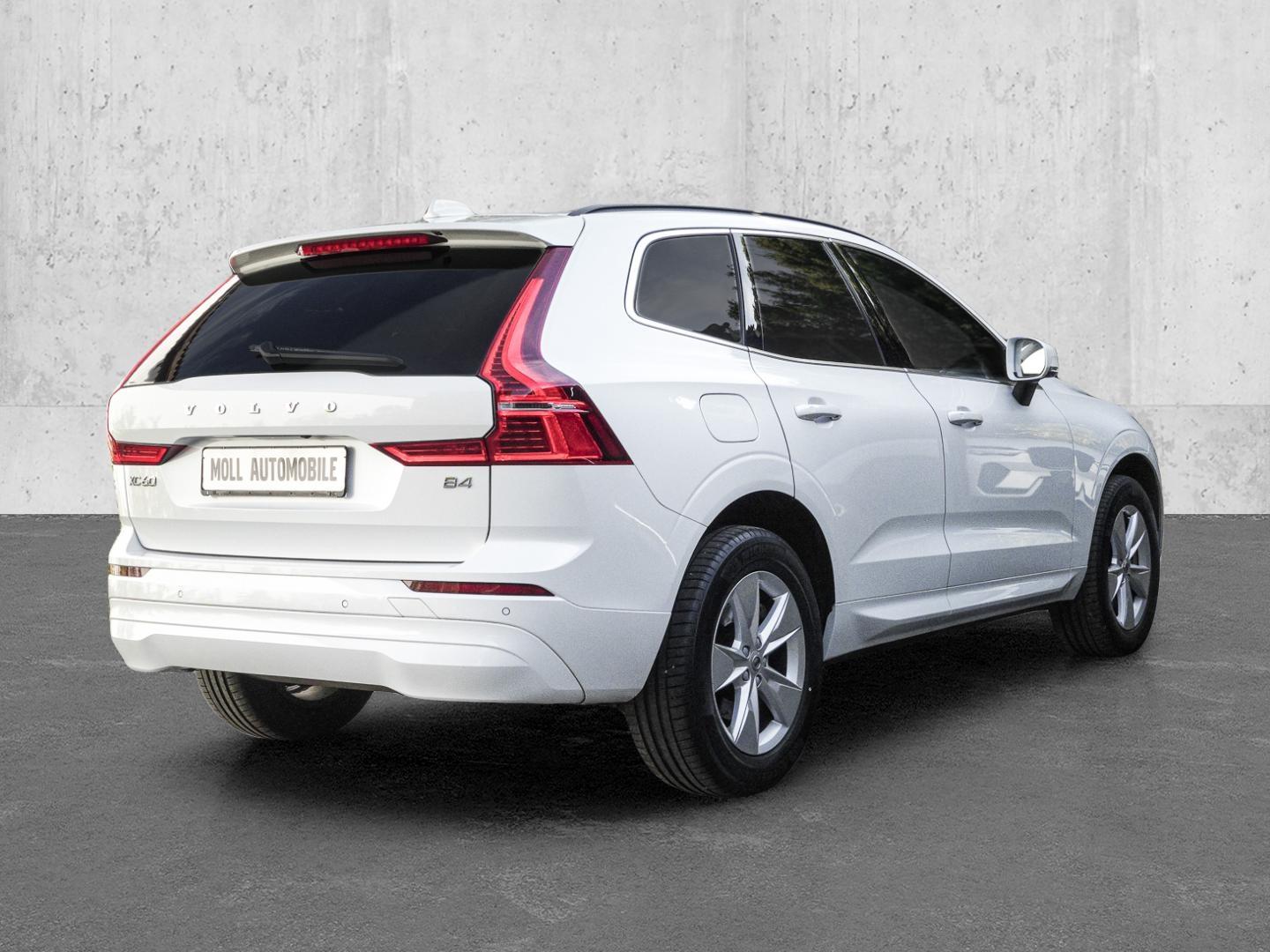 Volvo XC60 Core 2WD B4 Benzin EU6d Digitales Cockpit M