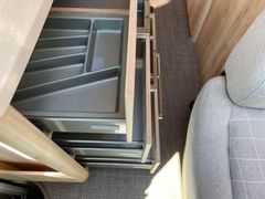 Eura Mobil IL 655 EB 2xKLIMA+Hubstützen+Sat.Anlage/TV+Solar